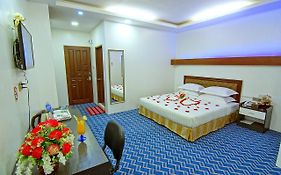 Perfect Hotel  3*