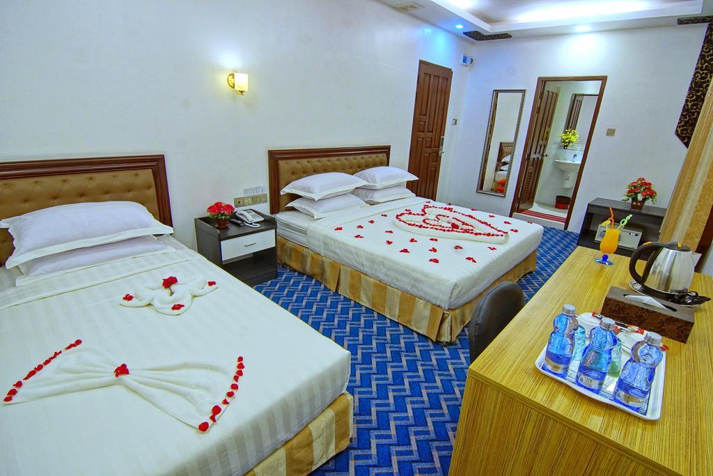 Perfect Hotel Mandalay Exterior foto